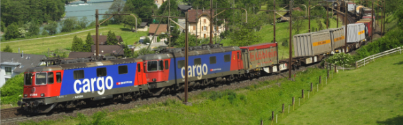 Train marchandises de CFF Cargo en mouvement